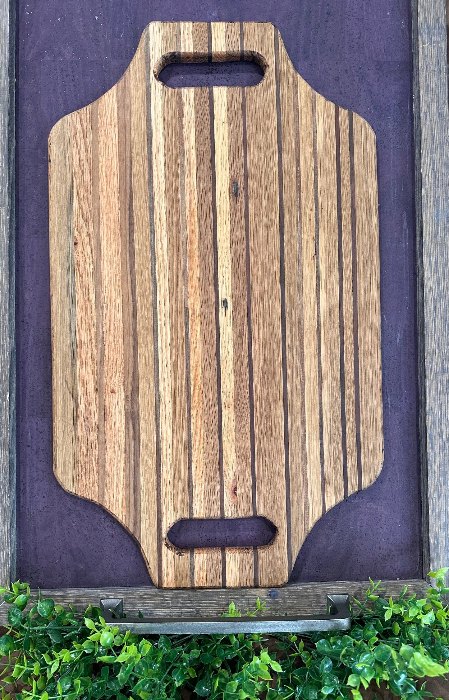 Striped Cutting Boards w Handles - Restoration Oak