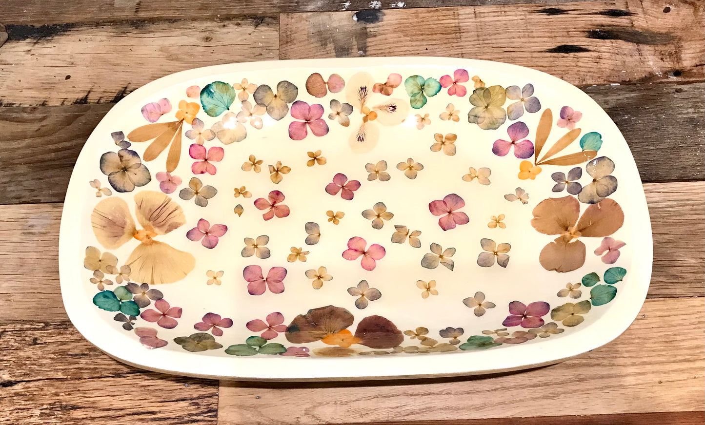 Pressed Flowers Large Oval - Restoration Oak