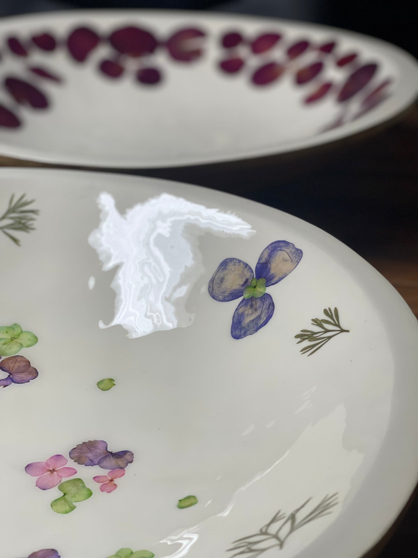 Extra Large Round Platter-Pressed Flowers - Restoration Oak