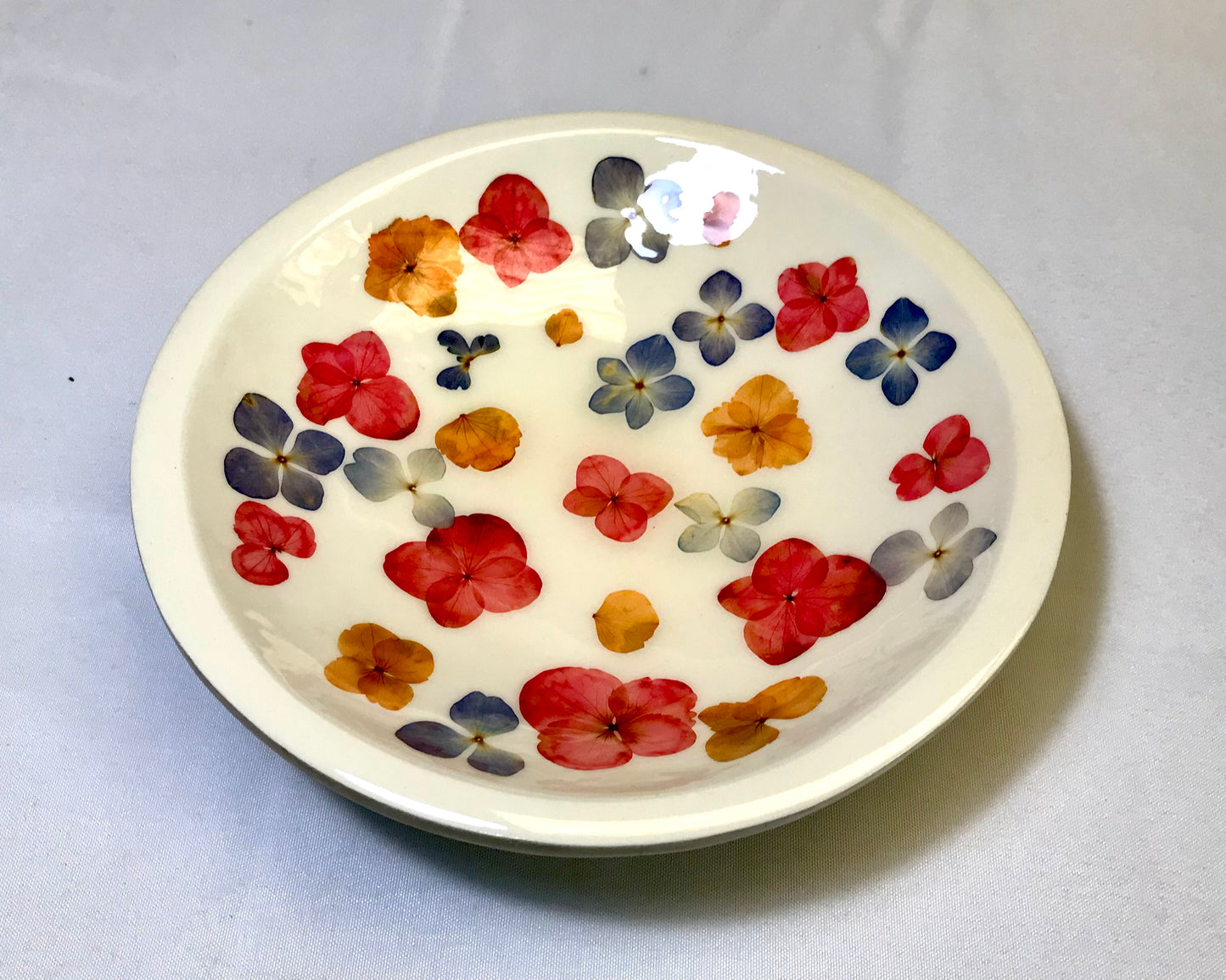 Round Bowl-Pressed Flowers - Restoration Oak
