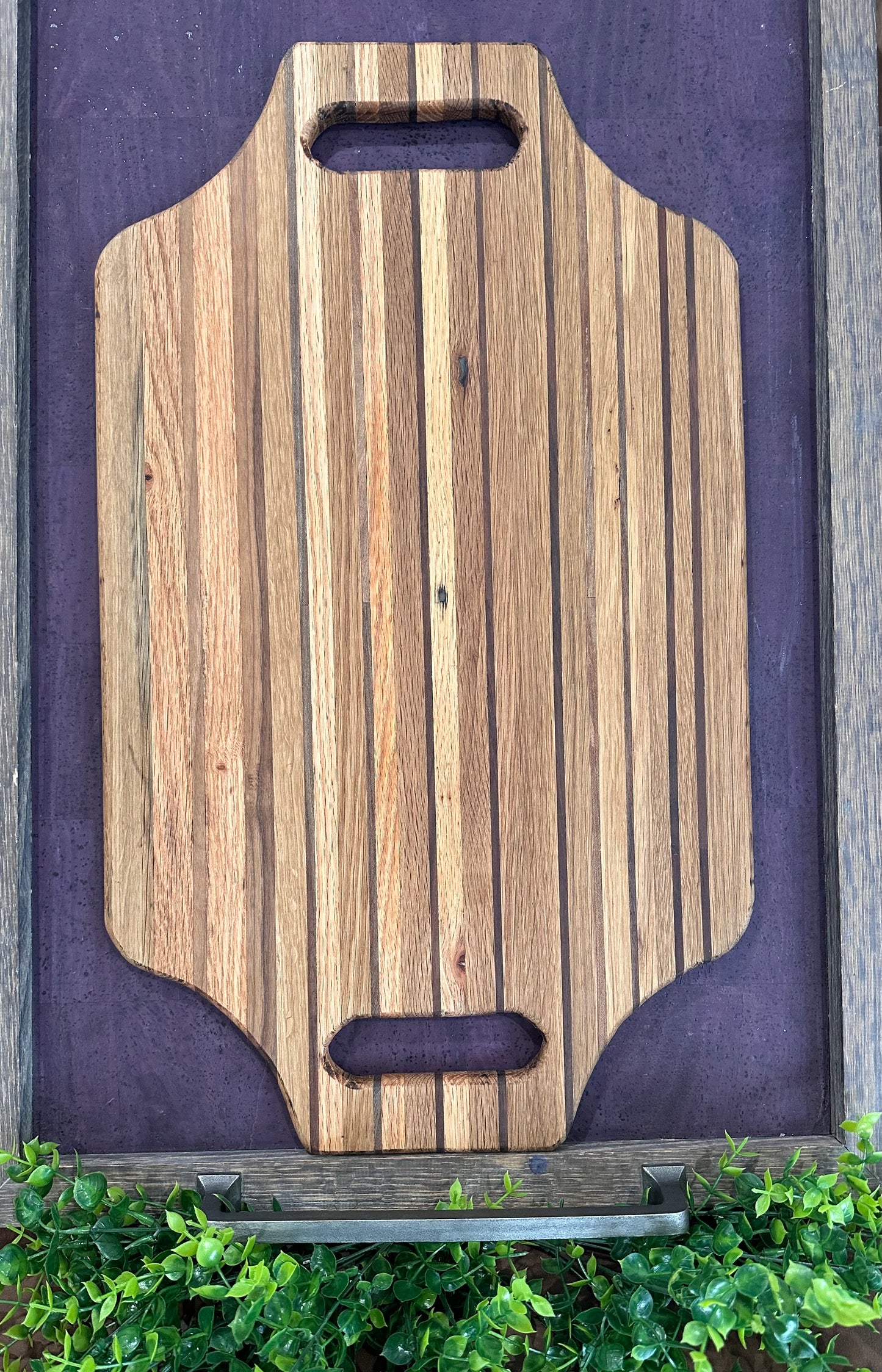 Striped Cutting Boards w Handles - Restoration Oak