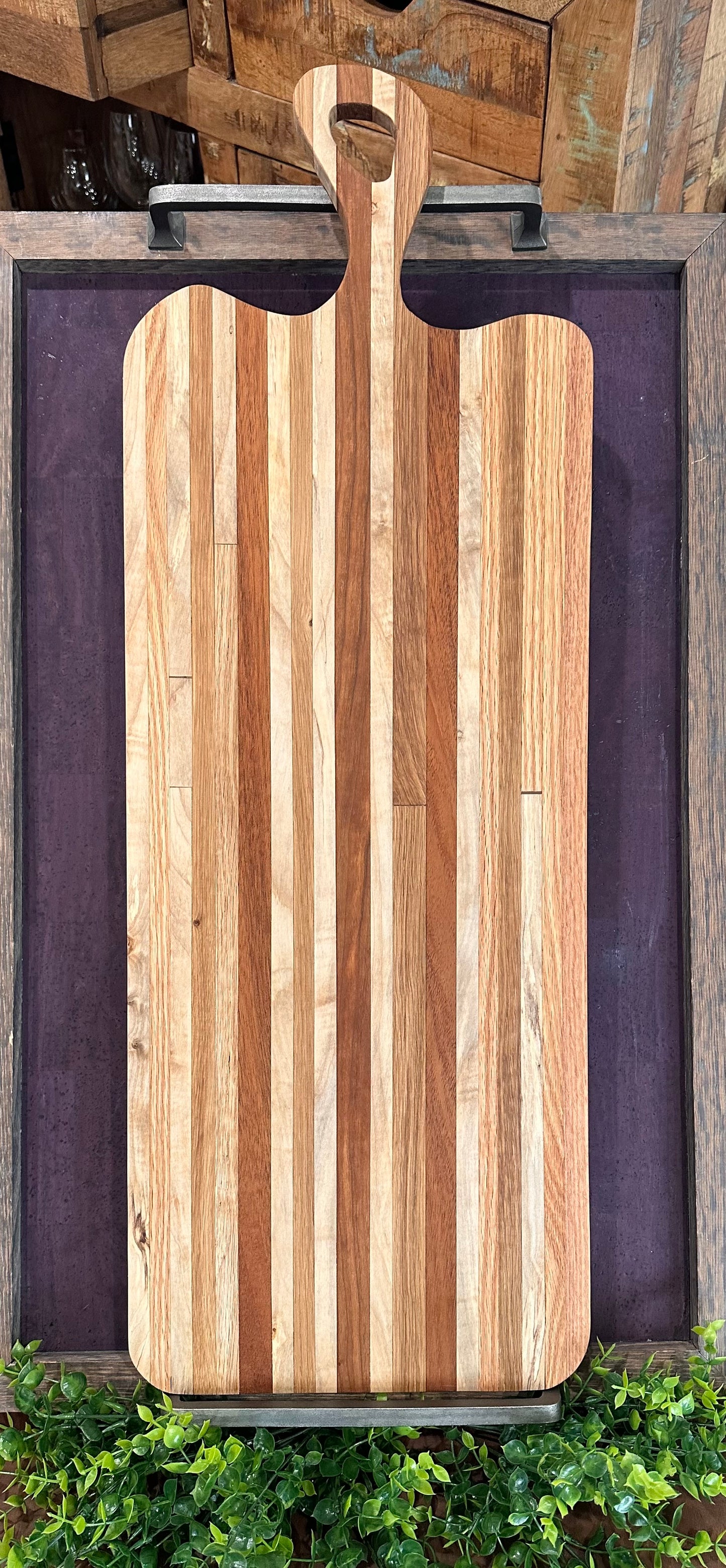 Striped Cutting Boards w Handles - Restoration Oak