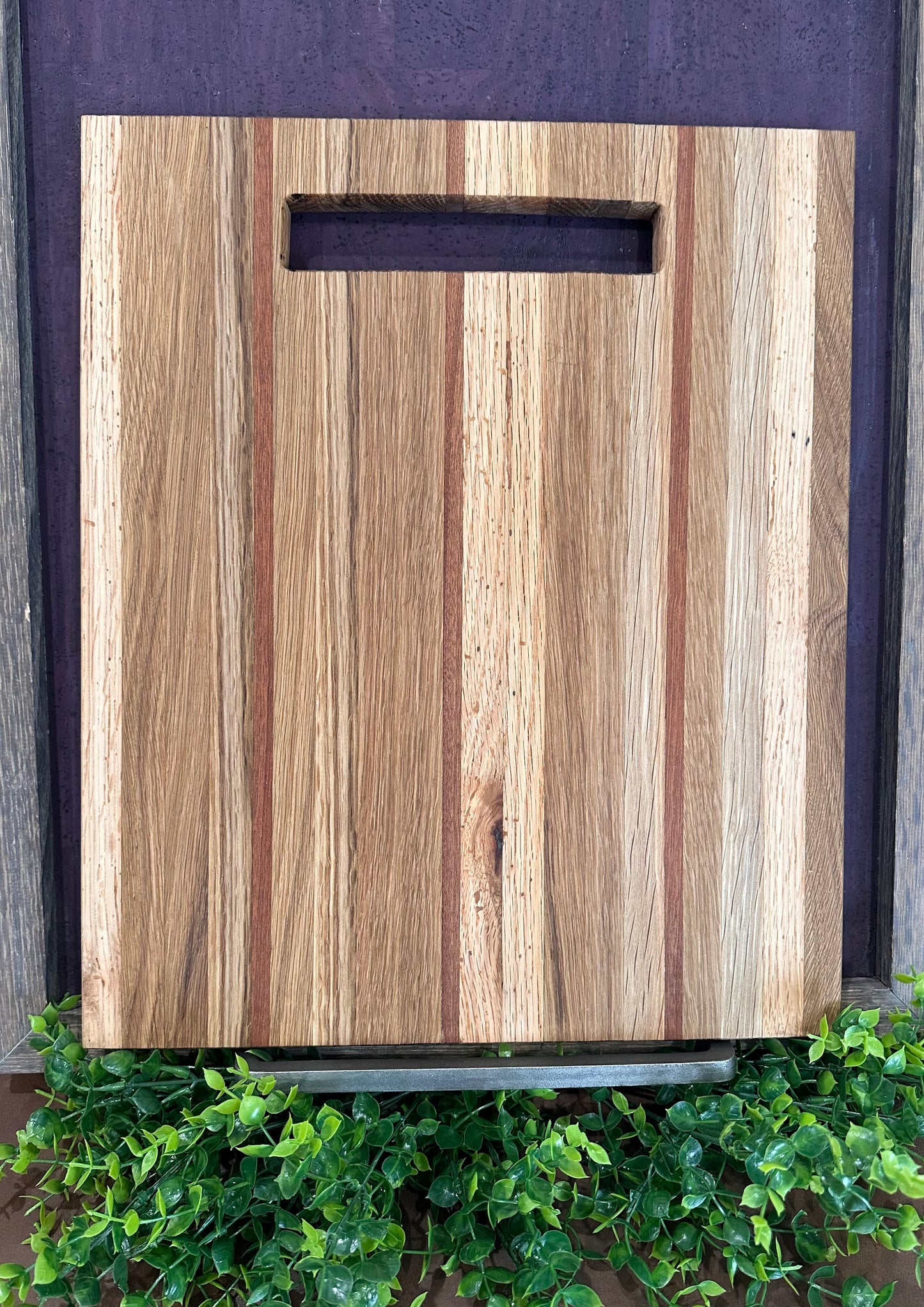 Striped Cutting Boards w Handles - Restoration Oak