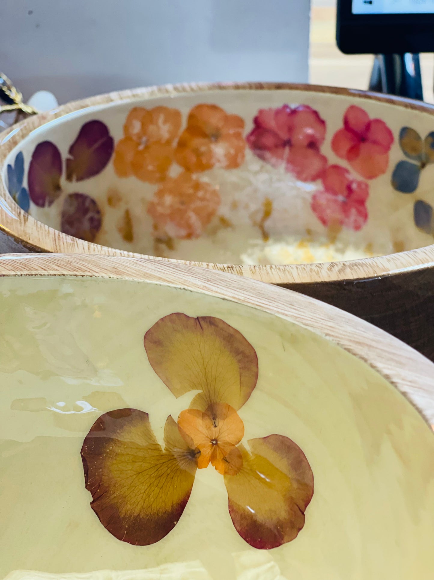 Salad Bowl-Pressed Flowers - Restoration Oak
